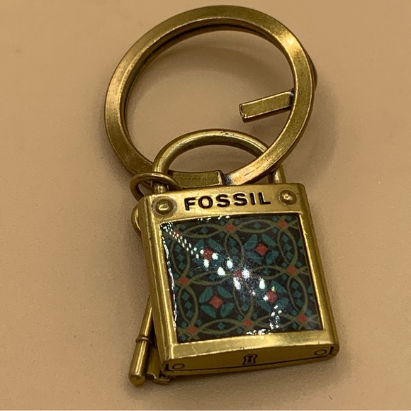 Fossil Gold Keychain with Geometric Lock Charm - Picture 2 of 3